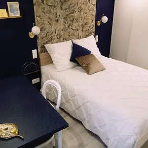 lover-gnate.hotels-rhonealpes.com/